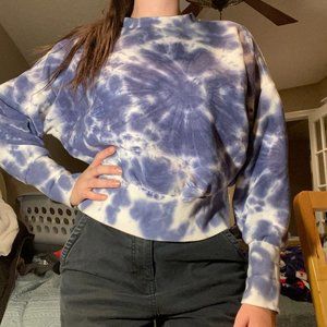 Old Navy blue and white tie dye sweatshirt size S